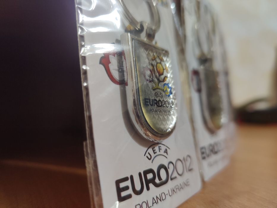 Euro 2012 брелоки