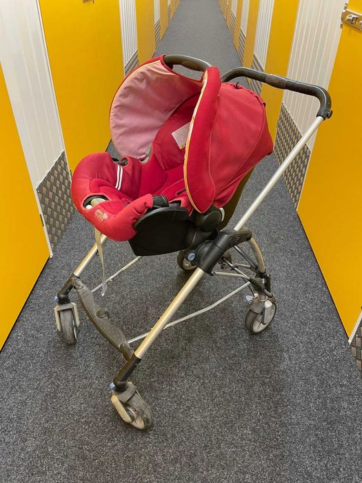 Carrinho de bebe com ovo Confort