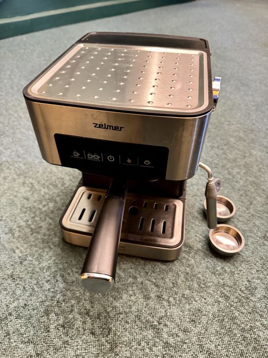 Ekspres ciśnieniowy do kawy Zelmer 20 barów!