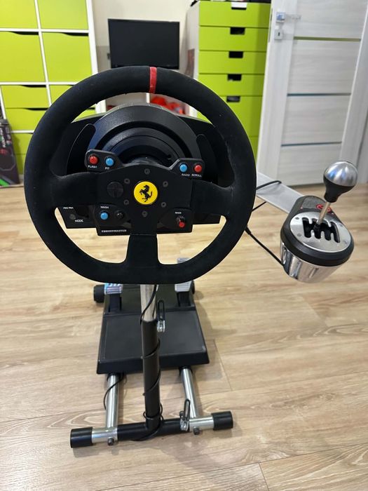 ZESTAW SIMRACING: Thrustmaster T 300 RS + Ferrari F1 + TH8A + Pedały + Wheel Stand + Fotel