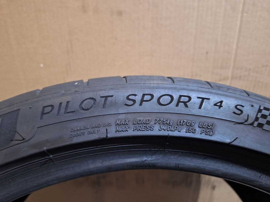 Літня шина резина 265/35 R20 99Y Michelin Pilot Sport 4S