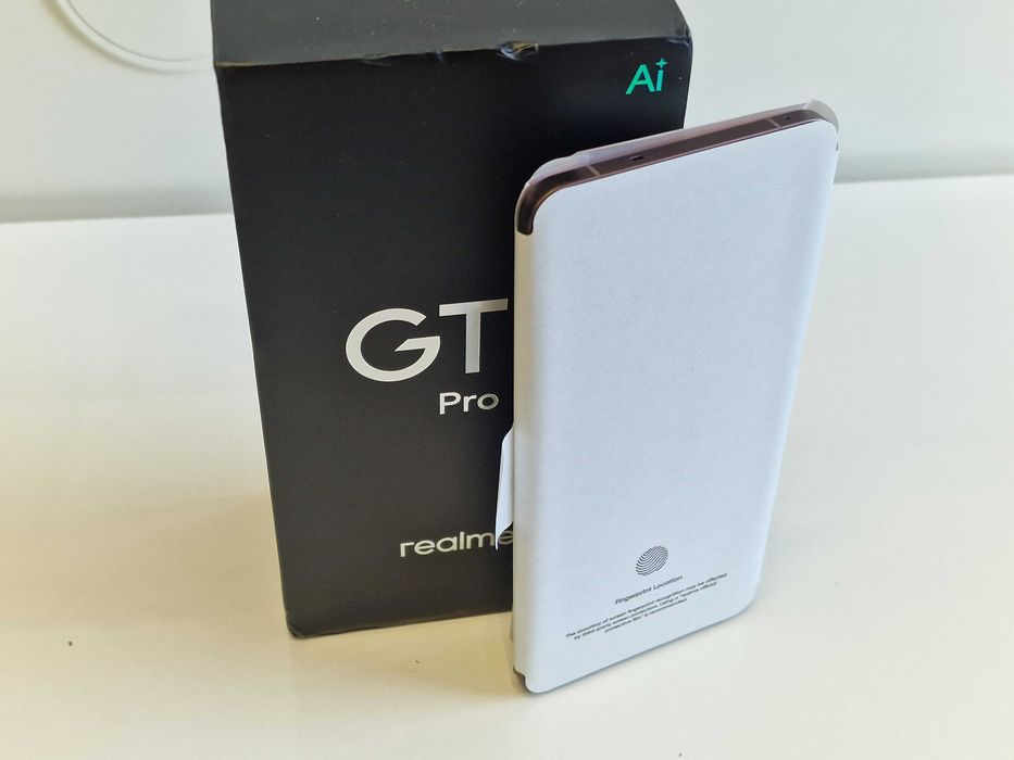 Nieużywany REALME GT7 Pro 5G 12/512GB+Etui Sklep Zamiana