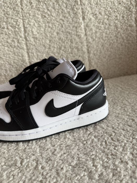 Кросівки кроссовки Air Jordan 1 Low 37,5/38p