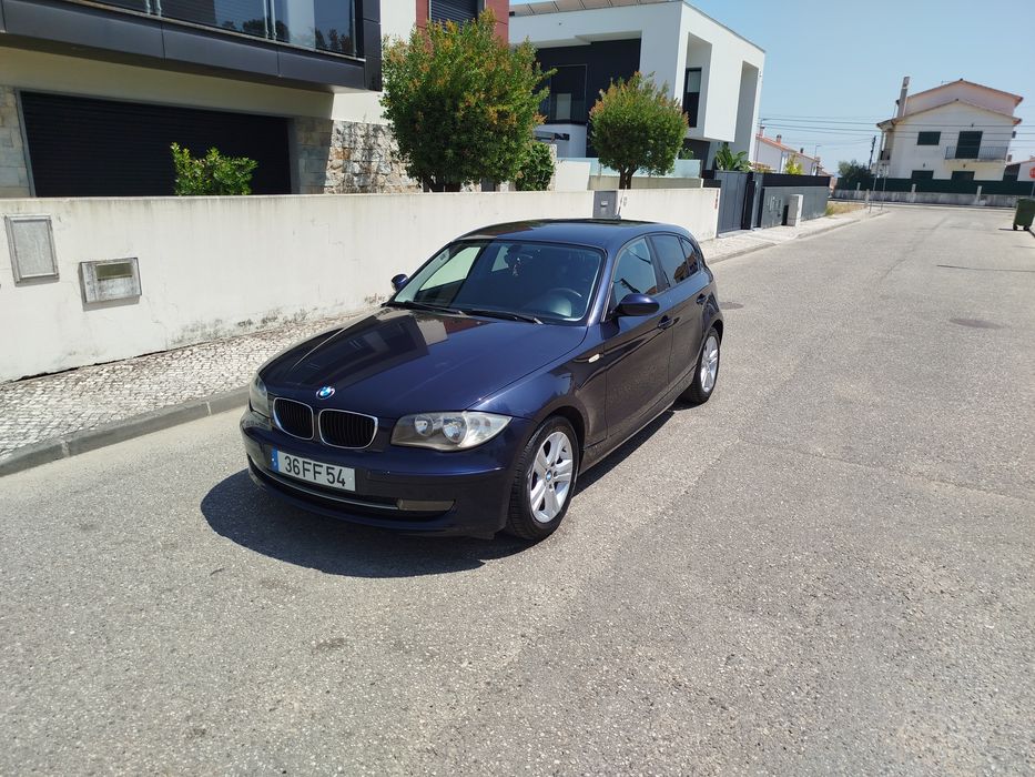 BMW serie 1 versão 120D 177 edition sport impecável
