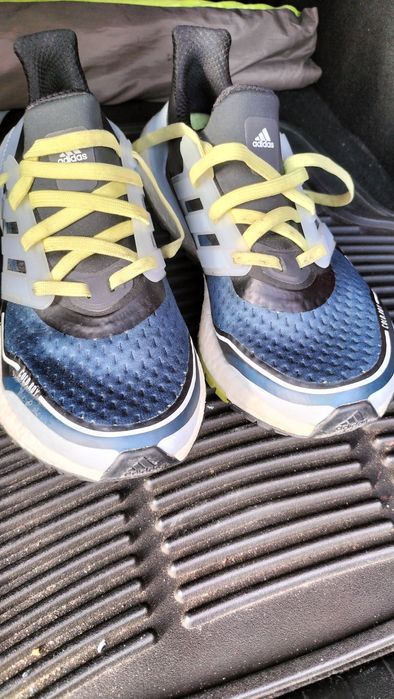 Tênis adidas ultra Boost número 38