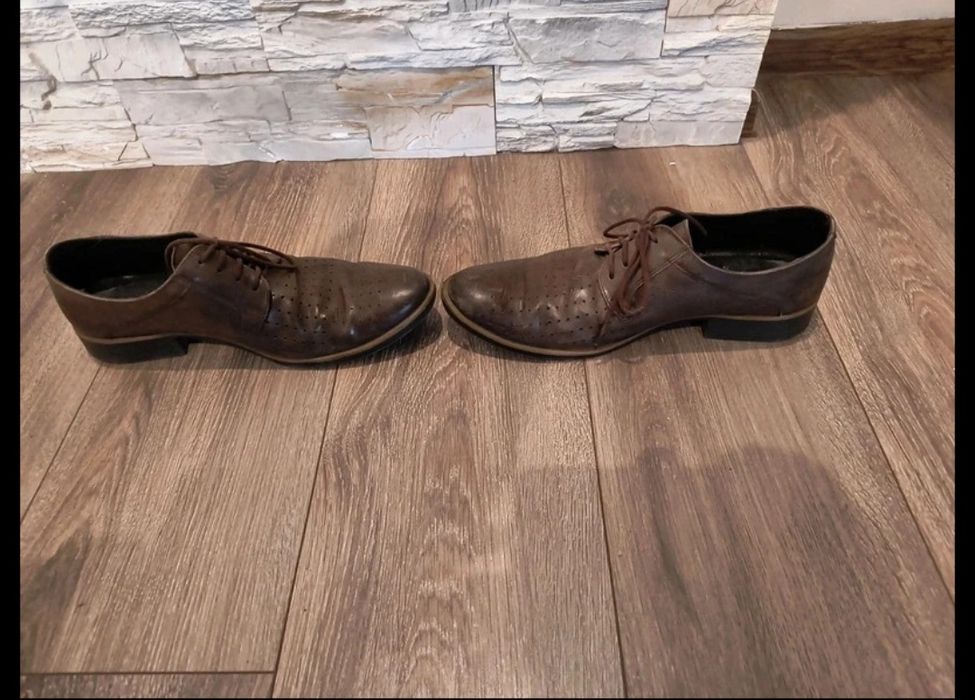 Wizytowe obuwie Gino Rossi