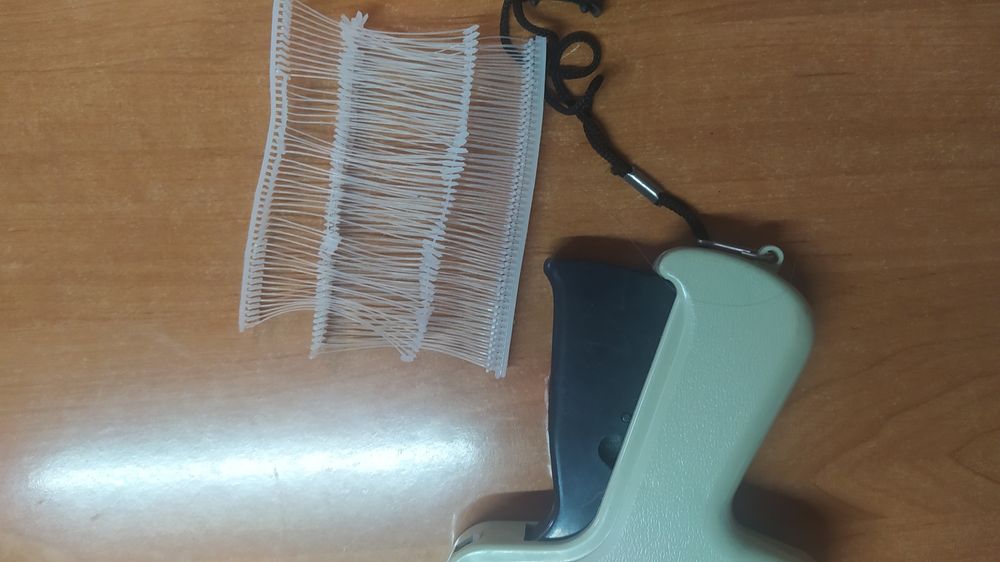 Пистолет для этикеток