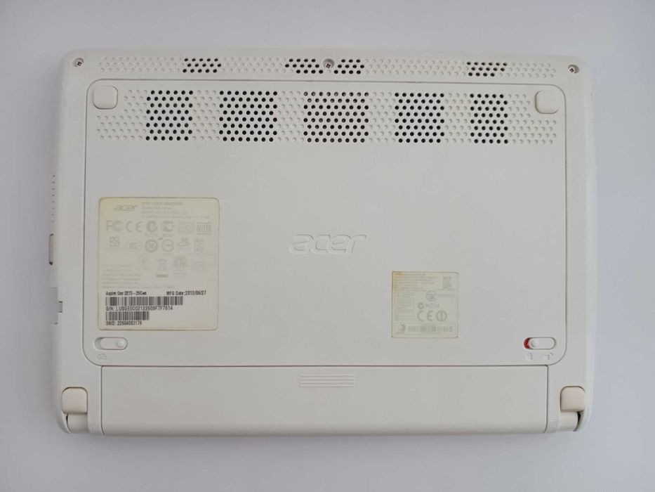 Ноутбук Acer Aspire One D270-26Cws White