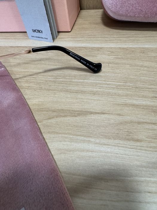 Okulary przeciwsłoneczne Miu Miu
