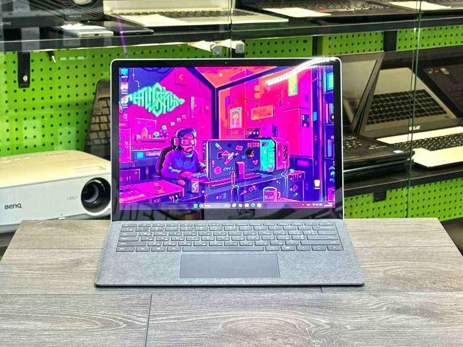 Microsoft Surface | Стан нового | Intel i5 | Гарантія півроку
