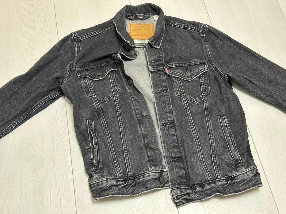 Джинсова куртка Levis Premium S