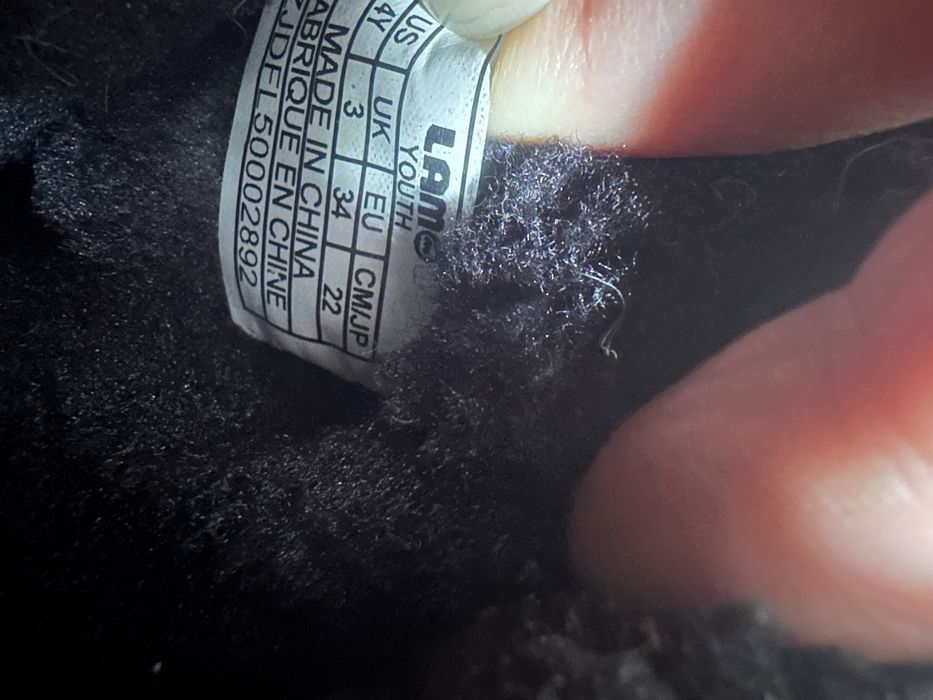 Уги для дівчинки чобітки