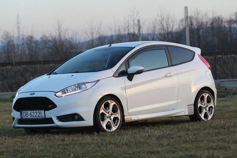 Ford Fiesta Bezwypadkowa, seria.