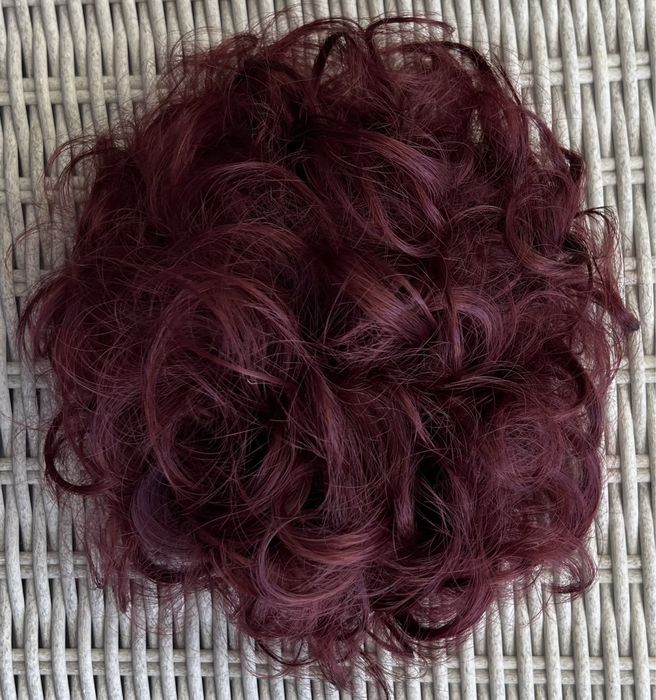 Premium Ultra włosy doczepiane, mahoń, kok z grzebieniami 3.