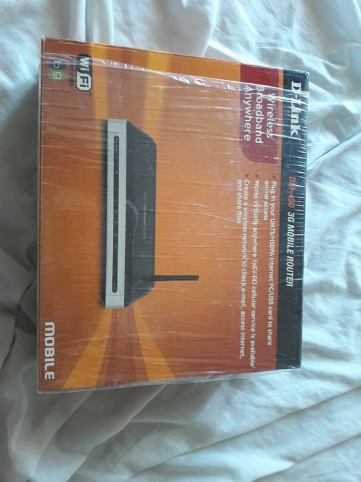 Роутер новый D-Link