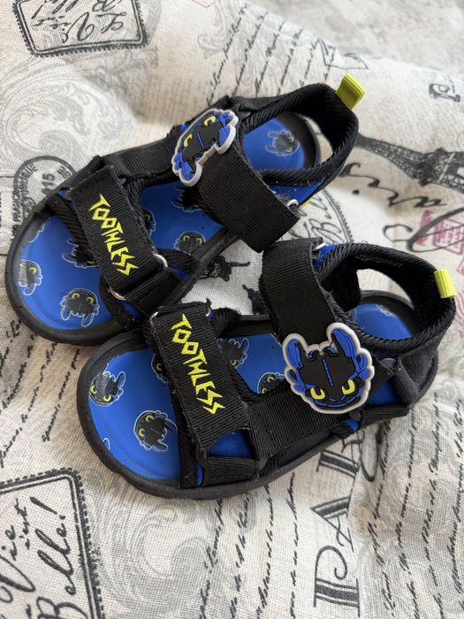 Босоніжки для хлопчика 24 розмір 14,5-15 см