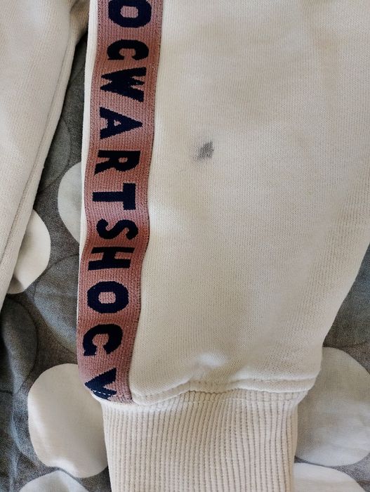 Dres bluza kangurka 134  szt 3