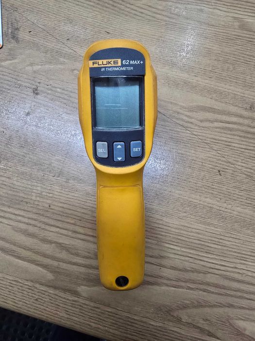 Termómetro de Infravermelhos Fluke 62 MAX+.