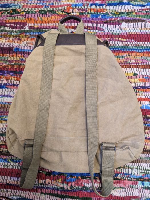 Рюкзак Quechua 30 л. Большой рюкзак с чехлом от дождя. Брезентовый рюкзак.