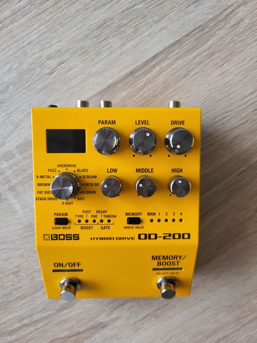 Dla Ciebie wszystko - fuzz boss - w kategorii Instrumenty