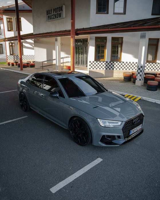 Audi S4 Limousine Audi S4 TFSI 3.0 RS4 look
