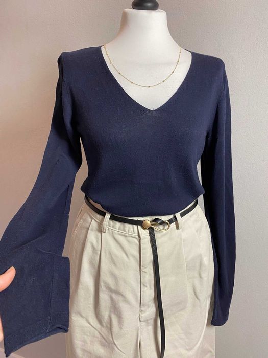 Granatowy sweter damski v neck premium 60% wiskoza 40% bawełna