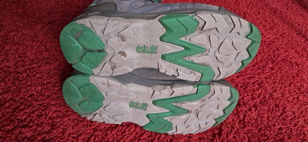 Ботинки для мальчика 33размер 20см