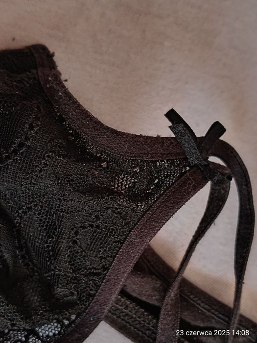 Biustonosz stanik sexy H&M koronkowy 80A prześwituje