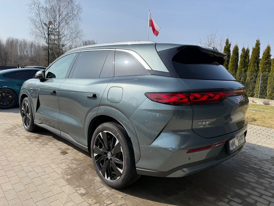 BYD Tang L BYD Tang L Hybryda plugin dostępny od ręki Zarejestrowany