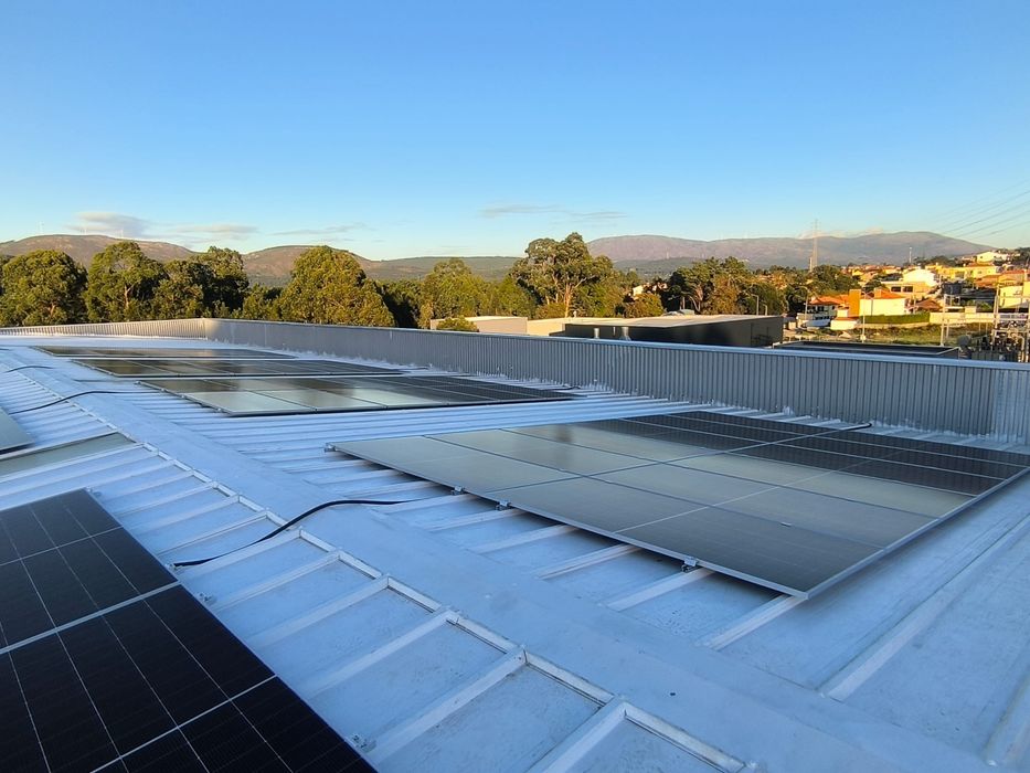 Paineis solares com ou sem bateria