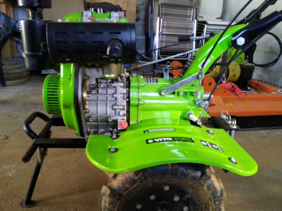 Moto enxada VITO pouco uso - gasoléo