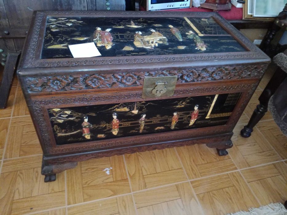 Cadeira de Baloiço em pele