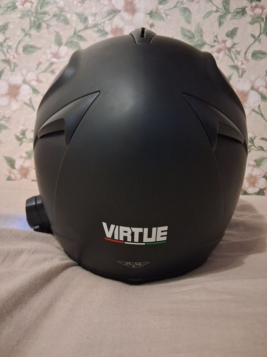 Срочьно!! продам новый мото шлем Virtue размер S  Эвропа