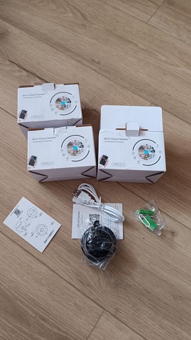 3 Mini kamerki WiFi wewnetrzne IP do monitoringu podgladu na telefonie