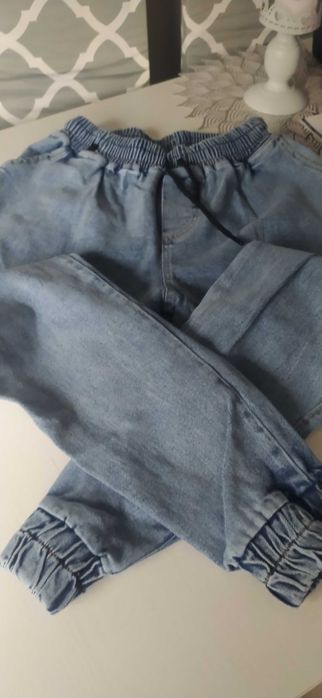 Spodnie  męskie,młodzieżowe nowe