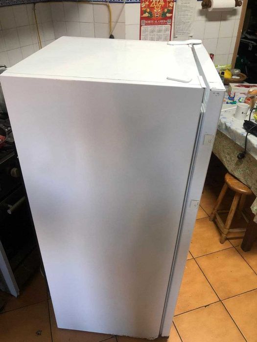 Figorifero Indesit seminovo
