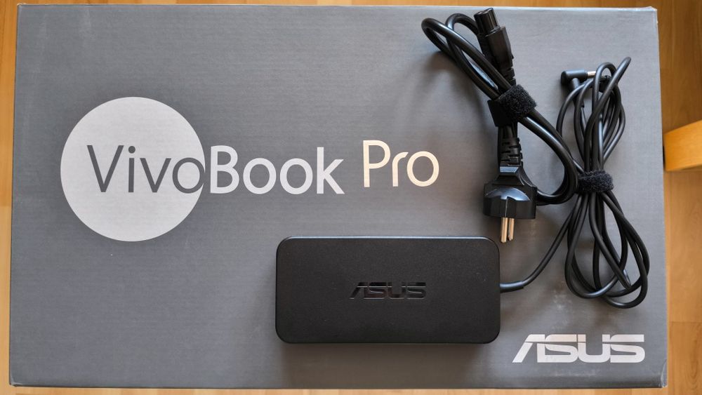 Laptop ASUS VivoBook Pro