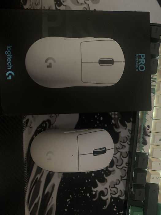 Logitech g pro x superlight 1