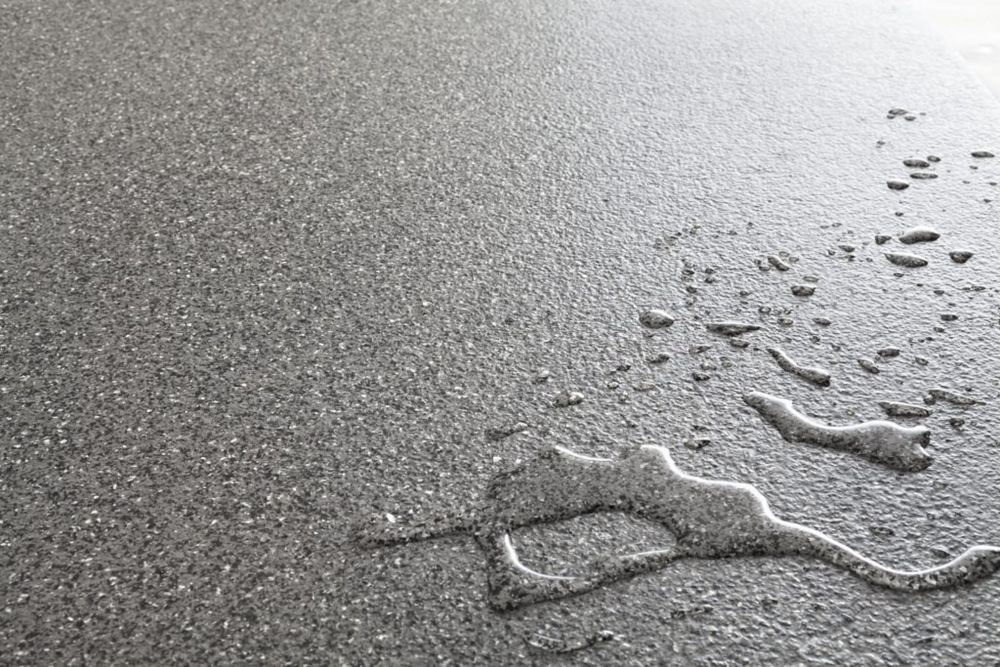 Posadzki Żywiczne *HYDRO-BET*