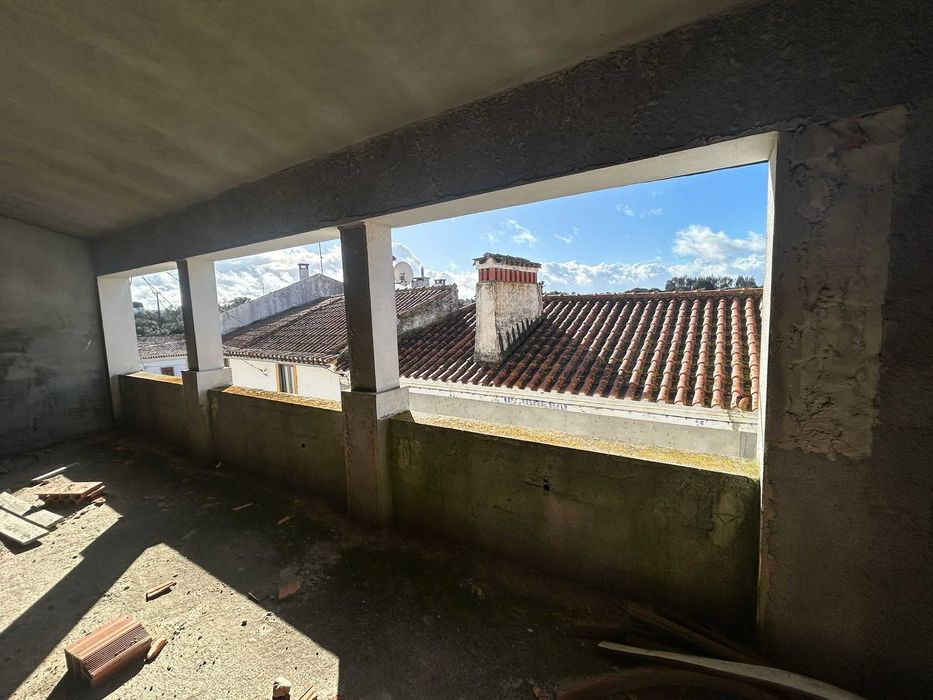 casa em final de construção Monte da Pedra Crato