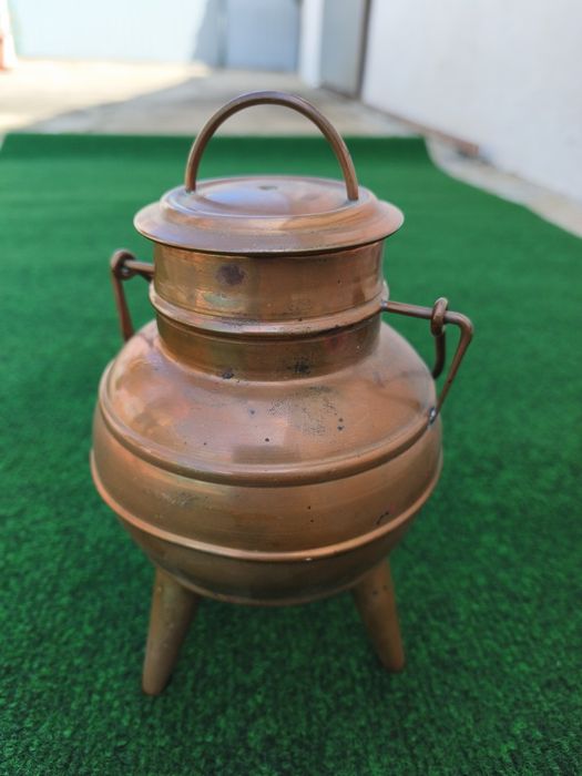 Pote/panela 3 pés em Cobre