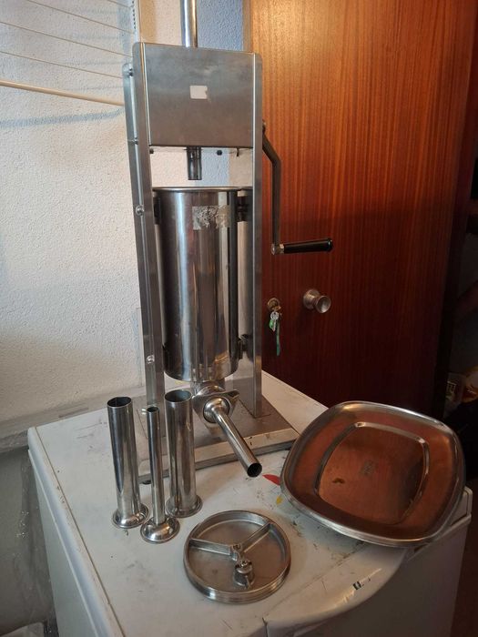 Máquina de Salsichas - em bom estado