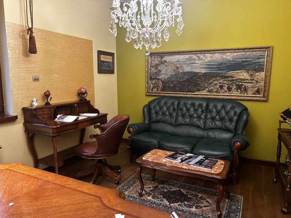 Kompletny gabinet, biurko włoskie