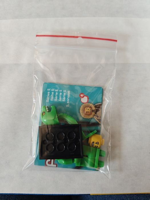 Lego Minifigures 8805 Seria 5 - Człowiek Jaszczurka