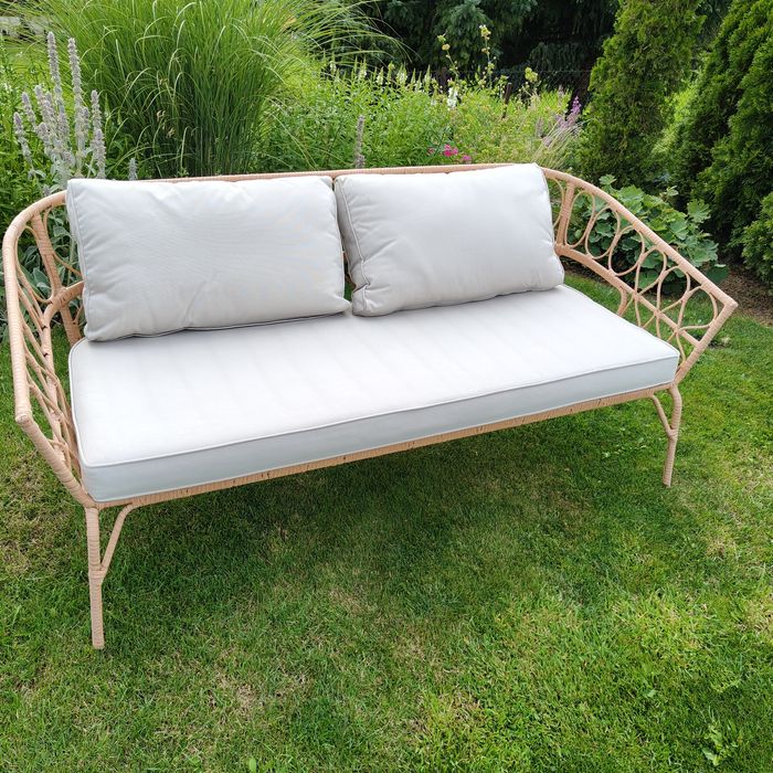 Kanapa Ławka Sofa ogrodowa Liseleje JYSK z poduszkami