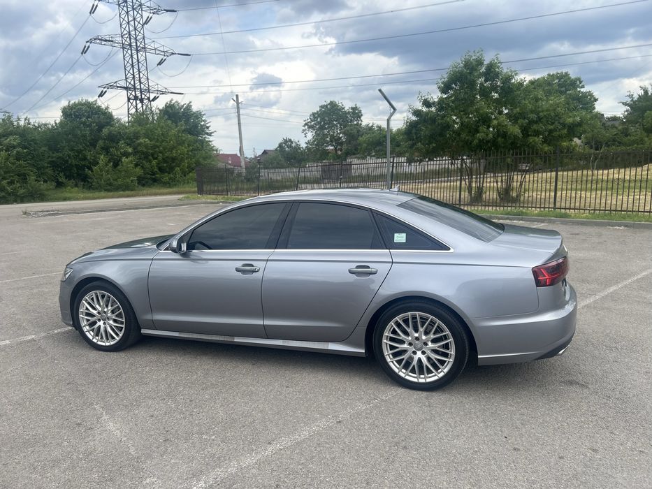 Продам Audi A6 C7 2016 модельного ряда