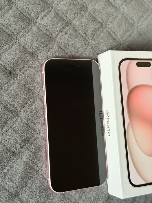 Apple iphone 15 128 Pink