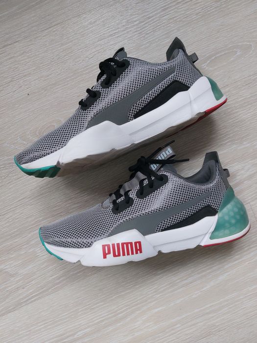 Продам кроссовки  Puma