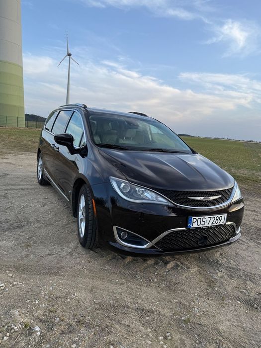 Chrysler Pacifica Chrysler Pacyfica touring l plus radar kamery 360