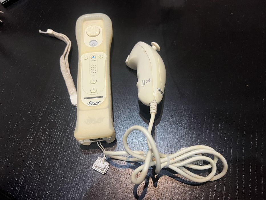 Wii preta (primeira edição)